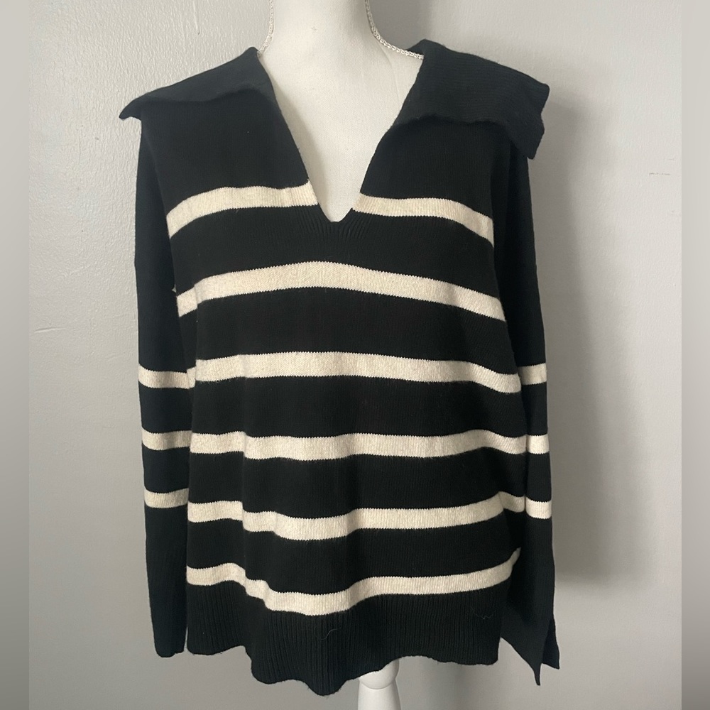 NWT Banana Republic Johnny Collar Pull Over Striped Polo Sweater with Slit Cuffs